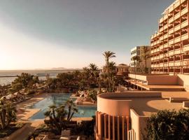 Bikini Island & Mountain Hotel Es Trenc -Adults only- – hotel w miejscowości Colonia Sant Jordi