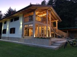 LorichiAmo B&b, hotel v destinaci Lorica