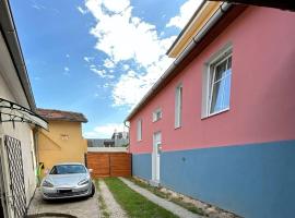 Chocholáčovna, hotel v destinaci Týn nad Vltavou