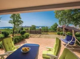 Apartments Ivni