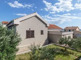 Cozy Home In Maslenica With Wifi