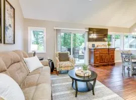 Gilford Townhome with Lakefront Beach and Pool Access!