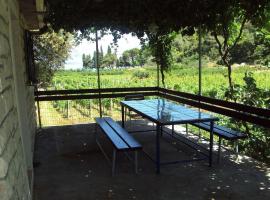 House Lidija, hotell i Postira