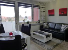 Tief 10 Ferienwohnung Sand mit Internet 101, hotel v mestu Wangerland