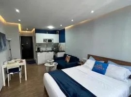 Blue studio agdal