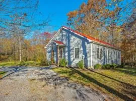 Mariposa Moon Cottage at Sleepy Creek - Wifi, Deck, Fire Pit, Creekside, View