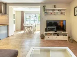 Kietz-Flair am Müritzufer mit Balkon und Terrasse