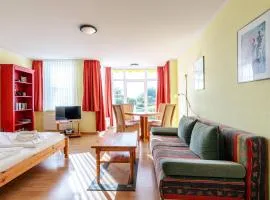 Ferienapartment Abendsonne mit direktem Seeblick und Terasse