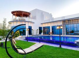 شالية ڤولانس - Volans Chalet VIP, hotel v destinaci Kirshah