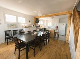 La Porte Rouge, villa in Murdochville