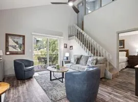 Red Pine Canyons- Short Walk to Ski Lifts With A Private balcony And Grill