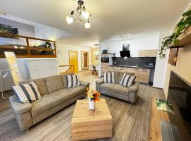 Galerie-Ferienwohnung "Im Schindlershof" - zentral und ruhig, ξενοδοχείο με γκολφ σε Eibenstock