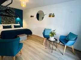 Les 2 caps studio beach