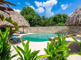 Cuatro Lunas Hotel Boutique, hotel in Palenque