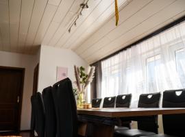 FeWo-10P-2Bad-TV-WF, hotel v destinácii Lingen