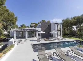 Villa in Ibiza with Es Vedra Views