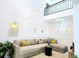 Luxury and Healthy designed Villa with pool – hotel w mieście Imlil