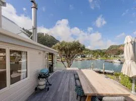 Waterfront Paradise - Pauanui Holiday Home