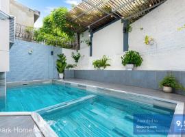 Shark Homestay 196 - Free Bida Karaoke - Gần Biển Bãi Sau Vũng Tàu, villa in Vung Tau