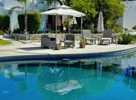 Casa Tezal Alberca, hotel in Cabo San Lucas