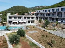 Rachoni Amazing Rooms and Maisonettes
