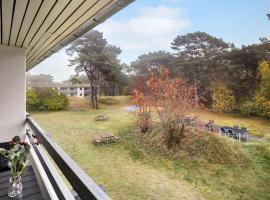 1 Bedroom Gorgeous Apartment In Nexø, hotel Neksøben