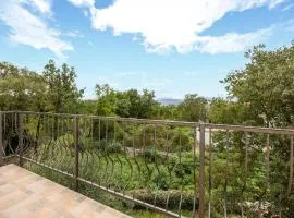 Awesome Apartment In Vinjani Donji