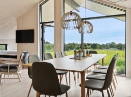 Awesome Home In Stege With Kitchen, hotel 4 estrelas em Stege