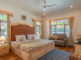 Moustache Srinagar，位于斯利那加的酒店