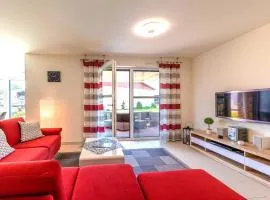 Leonie - Apartment in der Hafenresidenz mit Terrasse & Wellness