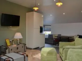 Tiberius Claudius Augustus Suite - Uk43559