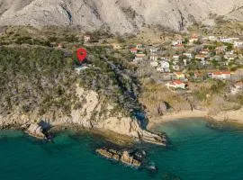 Cozy Apartment In Novalja With Wifi