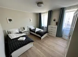 Helfant Luxembourg Deluxe Double Room 5