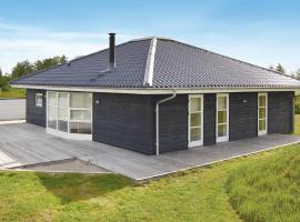 Holiday Home Stikkelsbærvej Tarm Iv, Hotel in Hemmet
