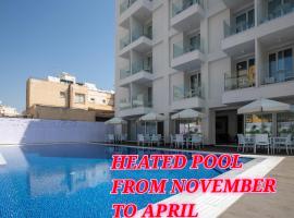 Best Western Plus Larco Hotel, hotel cerca de Aeropuerto internacional de Larnaca, 