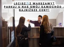 Hotelik Okęcie 39 - Nocleg i Parking Blisko Lotnisko Okęcie