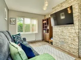 Pass the Keys Dog-Friendly Haven Parking Prime Location