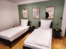 Charmantes 2 BR Apartment mit Parkplatz, hotel i Weiden in der Oberpfalz