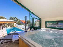 Villa Valencan 2, hotel v destinaci Mednjan