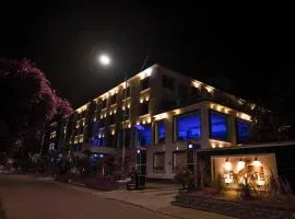 THE FAME HOTEL