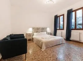Casa Alimante