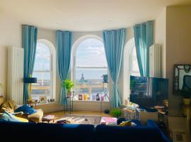 One Double bedroom with en-suite at the Royal - Homestay - not Hotel, hotel in Bognor Regis