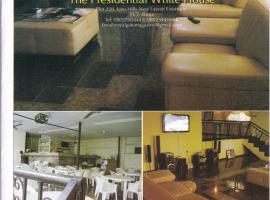 Obama Hotels and Investment Ltd, hotel v destinaci Karu