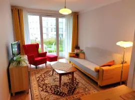 Live like a local Hanging Gardens apartment