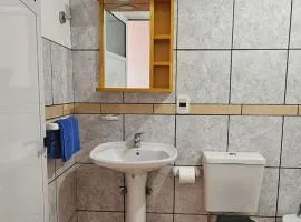 Hospedaje Línea León