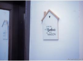 Bel appartement cosy et meublé, hotel u gradu Kinšasa