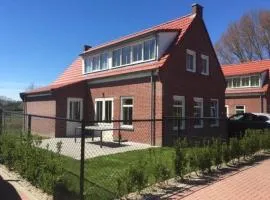 Pet-Loving Stay with Garden