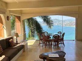 Luxury Residence at Vista Bay 103