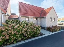 Cozy polder house on the Westhinder domain