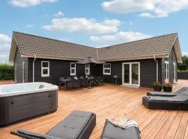 Amazing Home In Hadsund With Kitchen